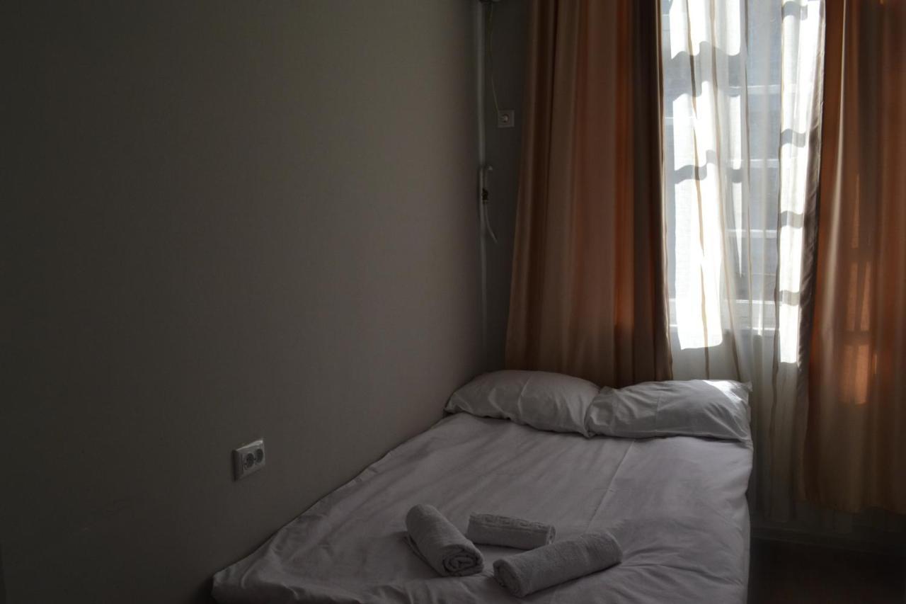 Hotel Rustaveli 36 Tbilisi Exterior photo